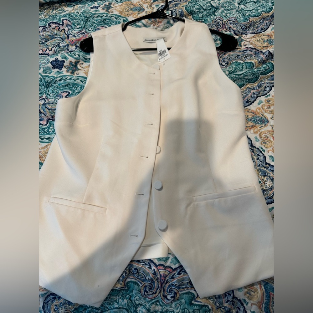 Abercrombie and fitch vest